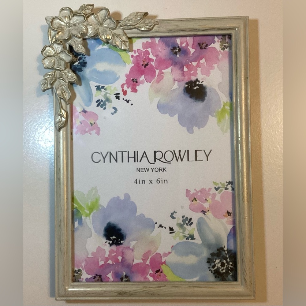 Cynthia Rowley Gold Floral Frame